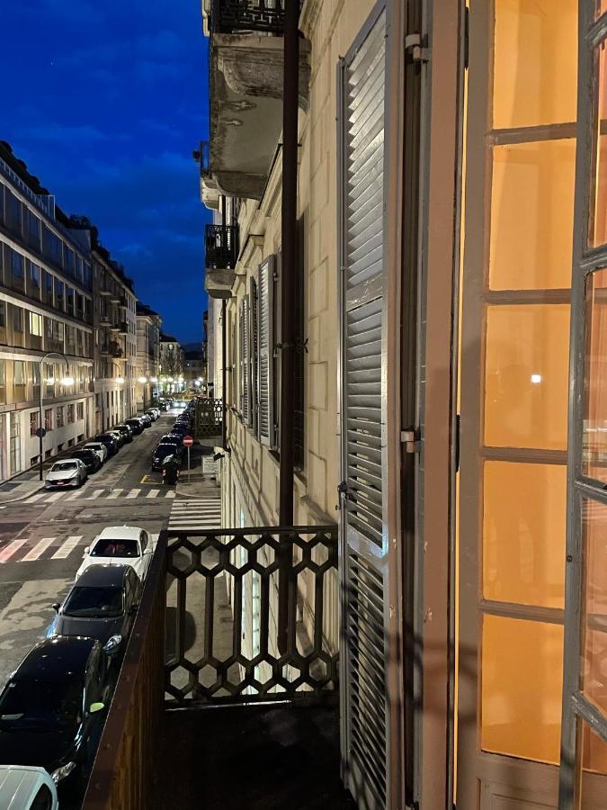 La Casa Di Ringhiera - Silenzioso Appartamento Di Charme Con Balcone Nel Quadrilatero Romano Turin Exterior photo