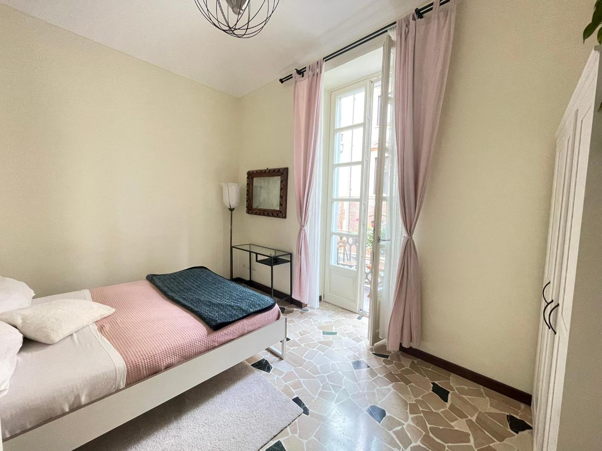 La Casa Di Ringhiera - Silenzioso Appartamento Di Charme Con Balcone Nel Quadrilatero Romano Turin Exterior photo